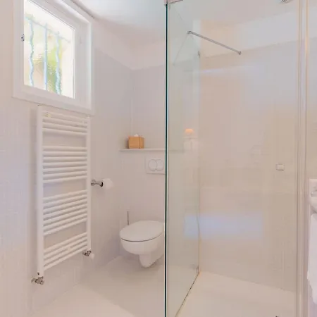 De La Cremaillere 4*