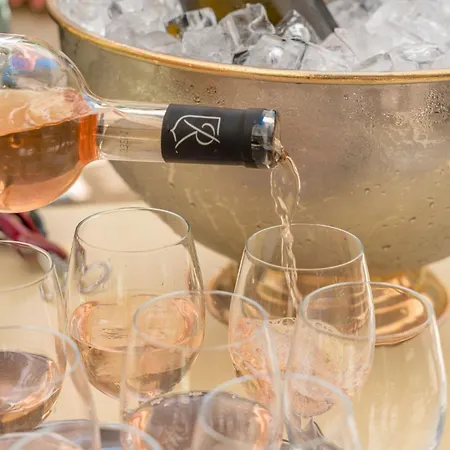 De La Cremaillere فندق 4*