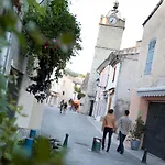 De La Crémaillère 4*