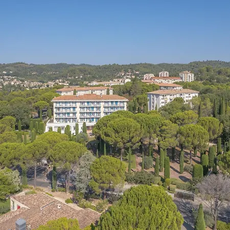 De La Crémaillère 4*